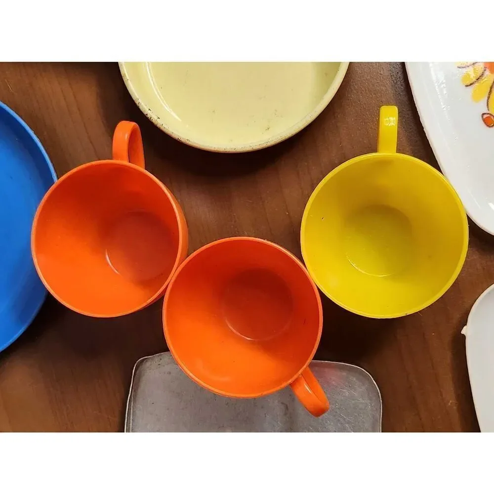 Vintage Pretend Play Dishes #A62